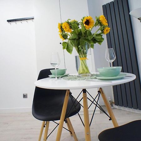 Modern Apartment In The City Center Katovice Exteriér fotografie