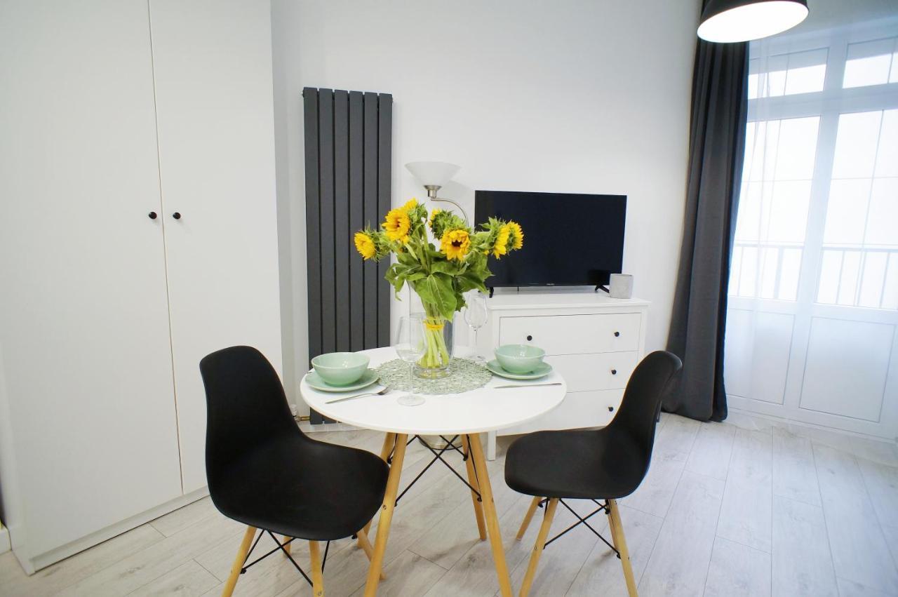 Modern Apartment In The City Center Katovice Exteriér fotografie